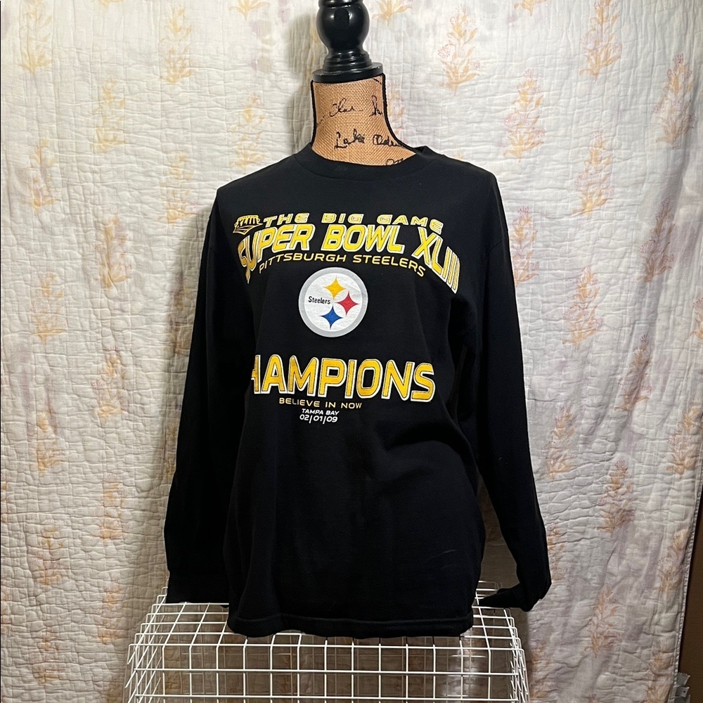 Pittsburgh Steelers long sleeve tee size medium